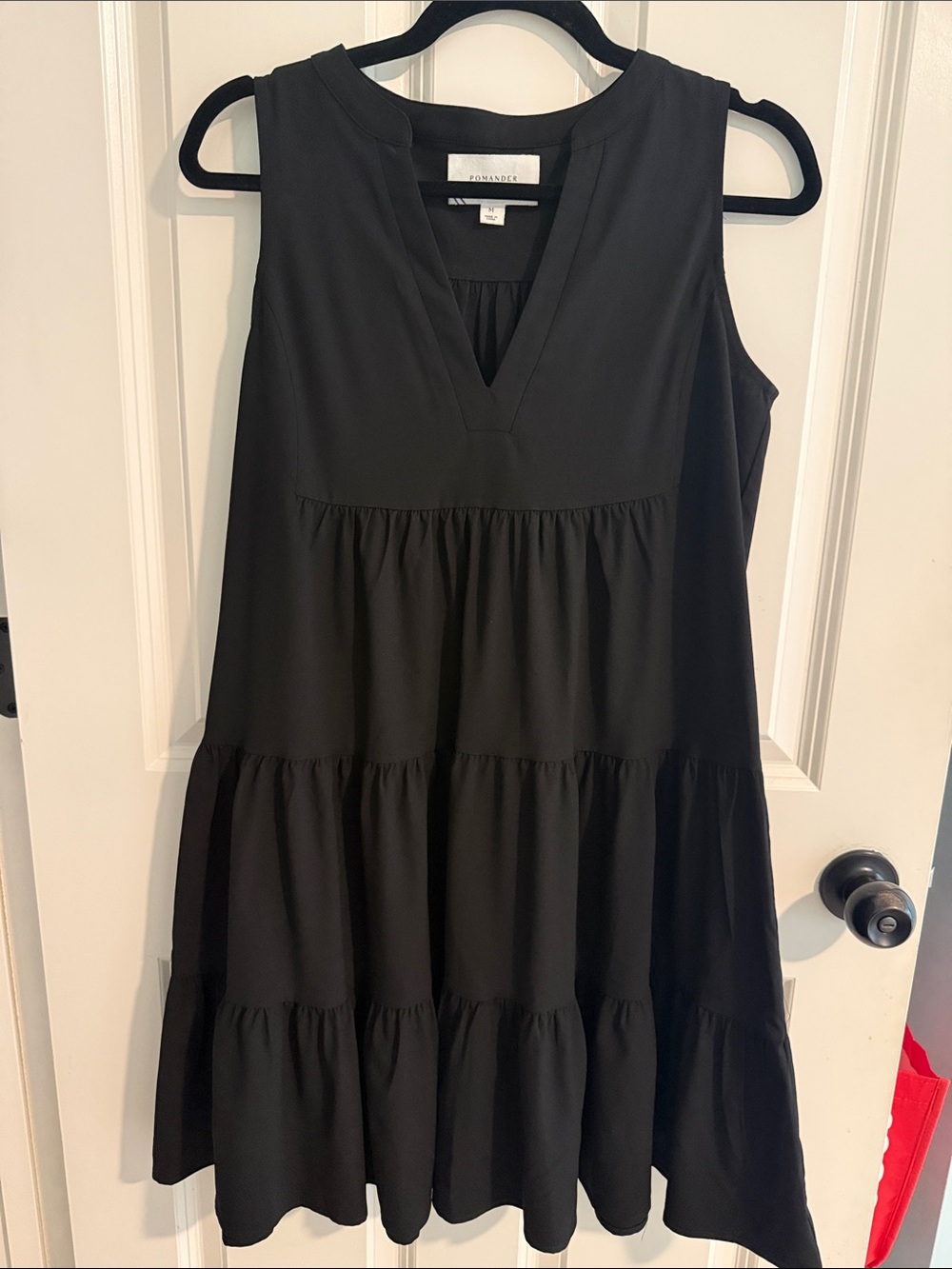 Pomander Place Black Sleeveless Crepe Tiered V-Neck Dress